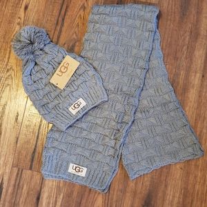 Ugg Australia Hat and scarf set